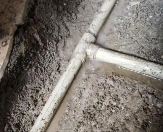 隆子漏水维修电话